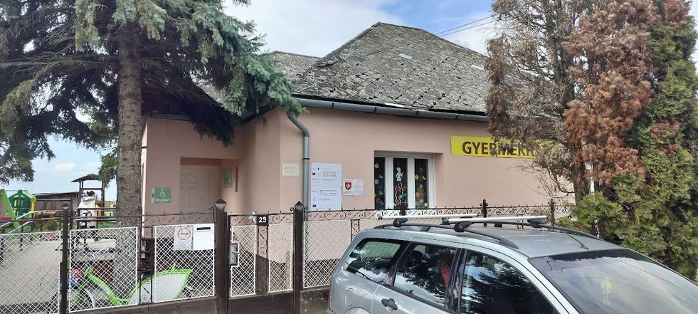 Gyerekház és jelenlétpont